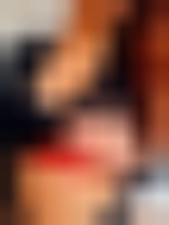 Iris, 26 ans — rencontre libertine à Montauban